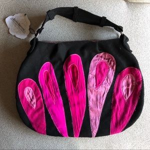 Black ecofi felt hobo tote bag with hot pink